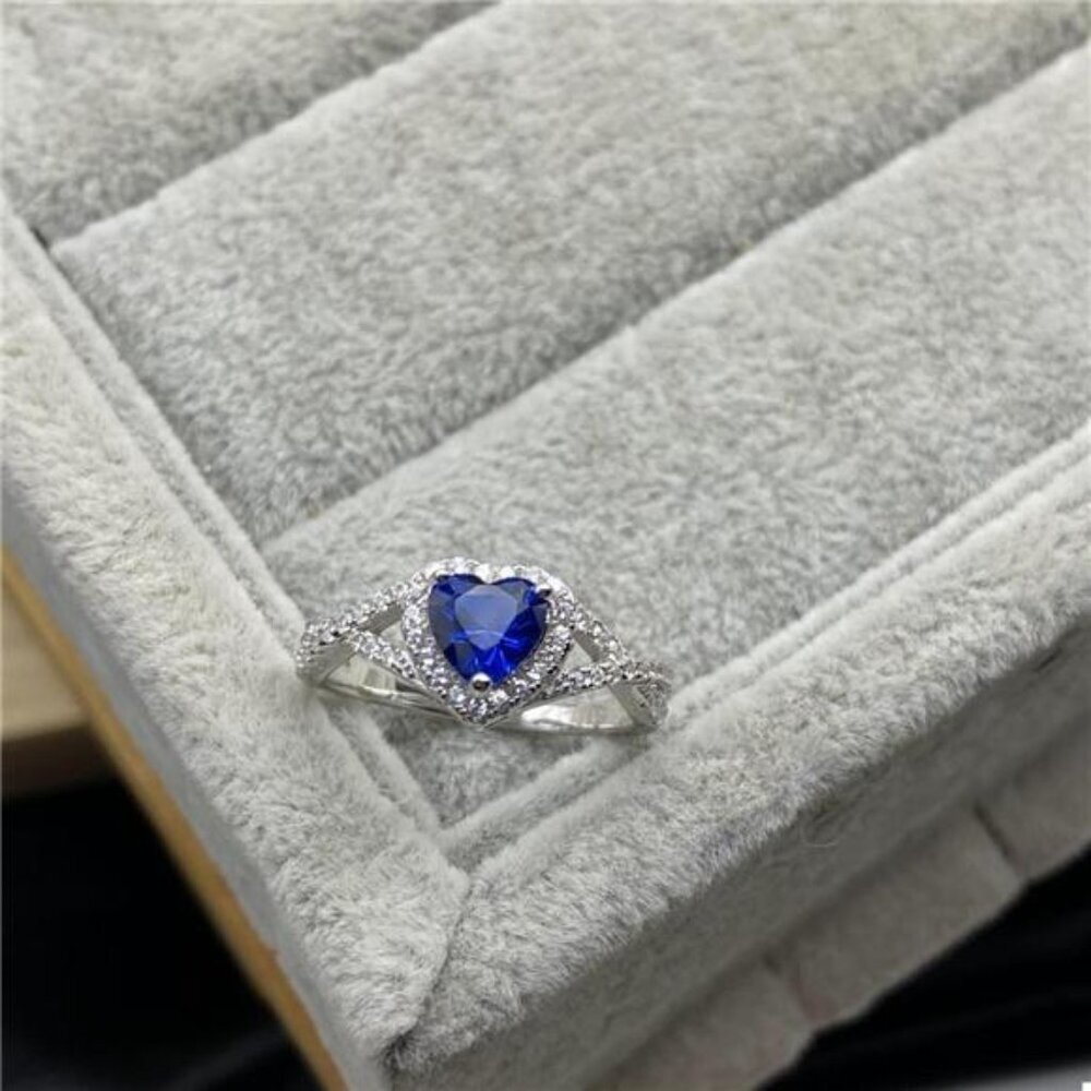 925 Sterling Silver Heart Ring